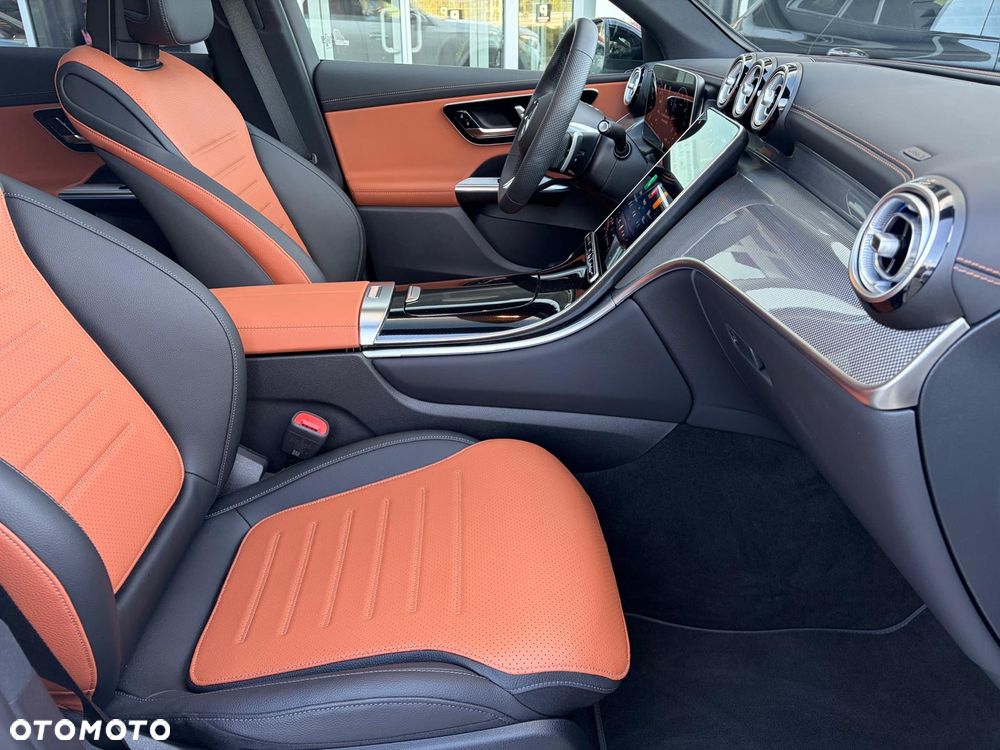 Mercedes-Benz GLC 200 mHEV 4-Matic AMG Line - 22