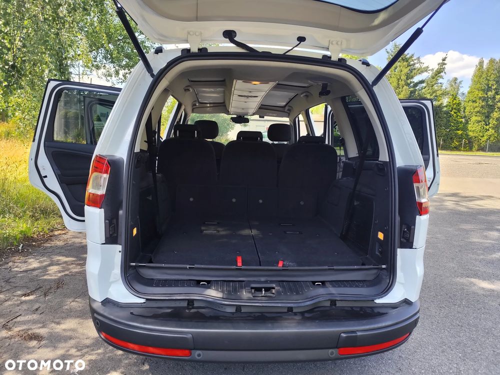 Ford Galaxy 2.0 TDCi Trend - 12