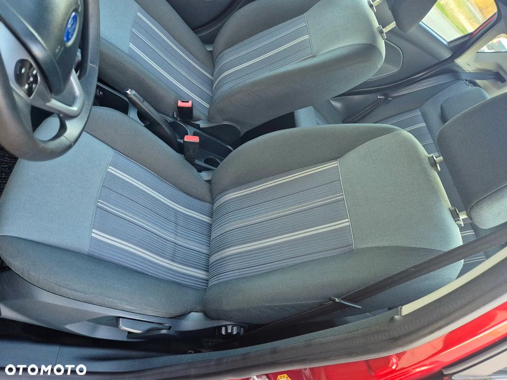 Ford Fiesta 1.25 Celebration - 27