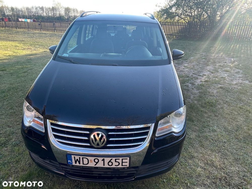 Volkswagen Touran - 2