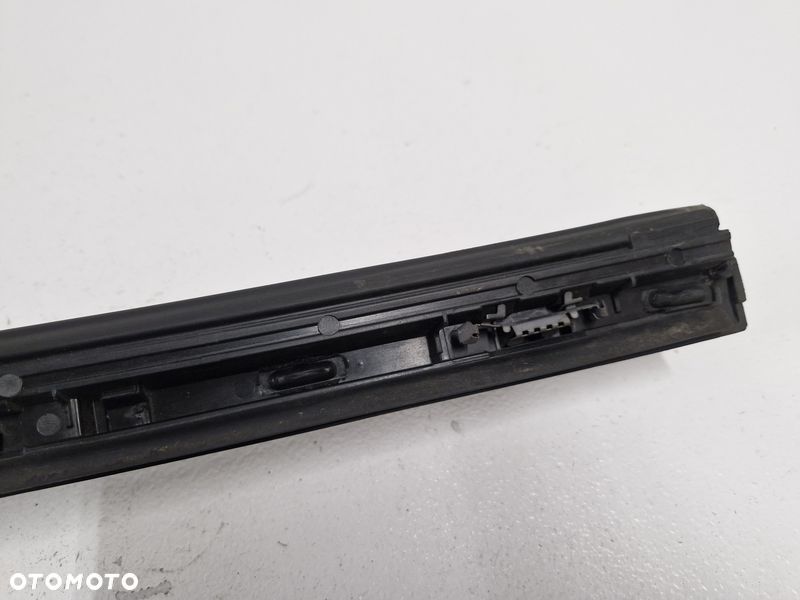 renault trafic iii 3 listwa szyby czołowej lewa 93867906 - 6