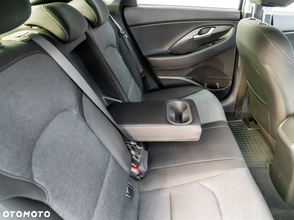 Hyundai i30 1.5 T-GDI 48V Smart DCT - 25