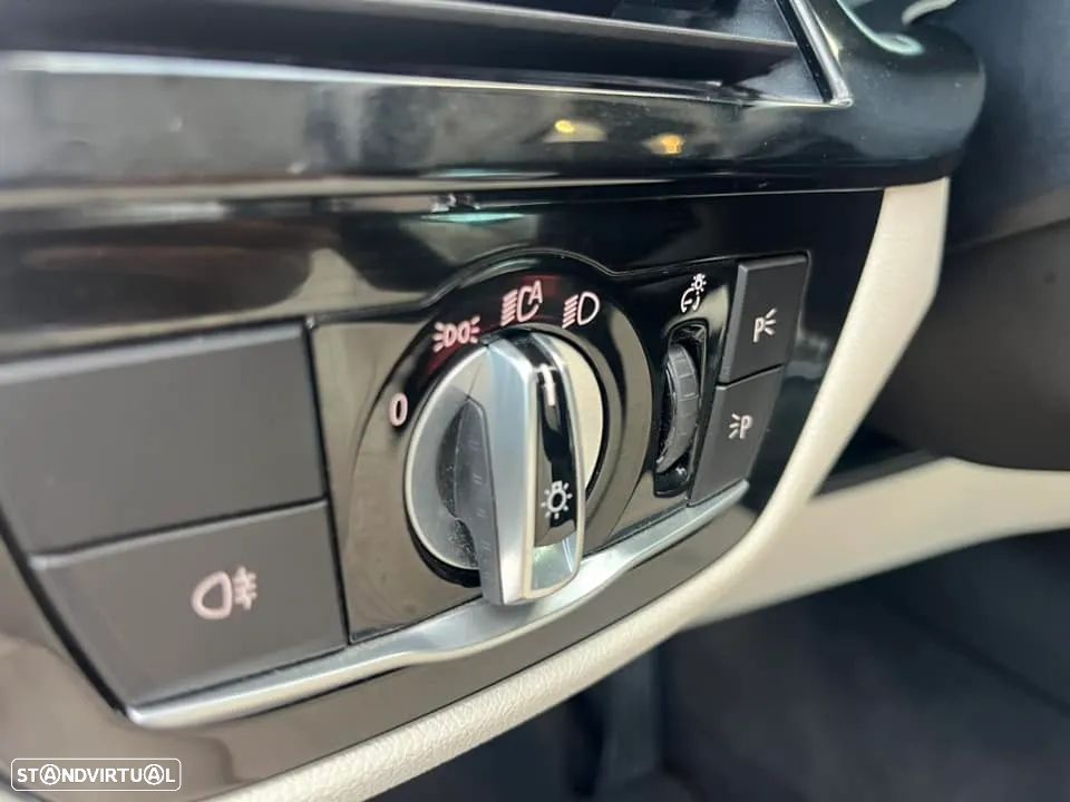 BMW 530 e - 10