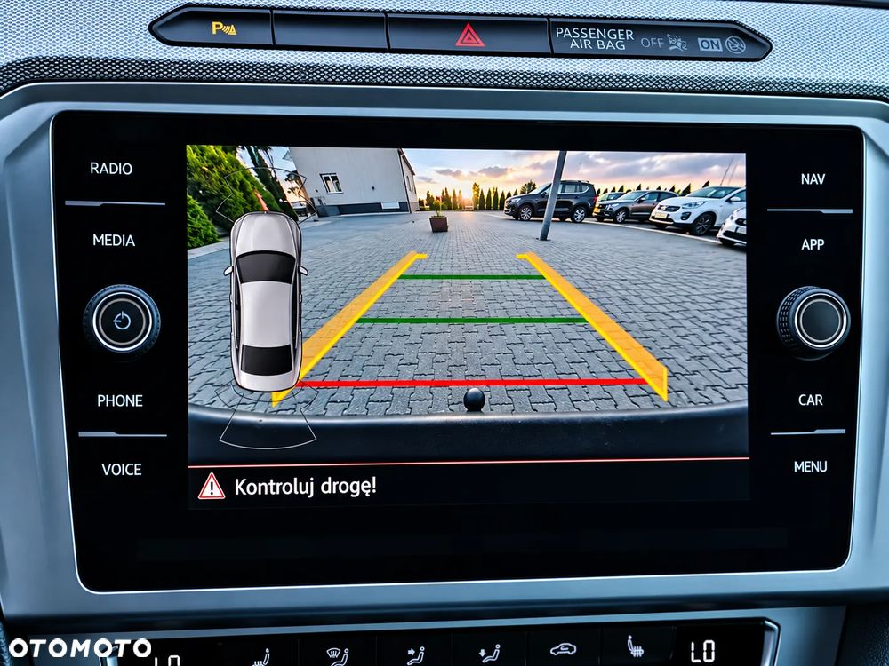 Volkswagen Passat 1.5 TSI OPF DSG Comfortline - 24