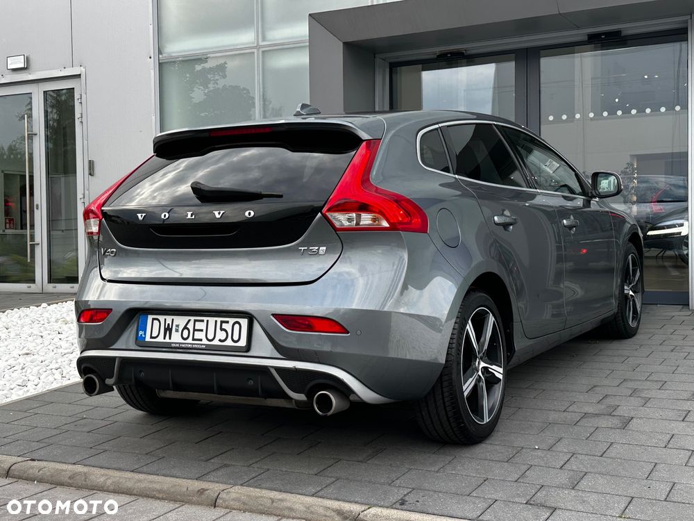 Volvo V40 T3 Drive-E R-Design Momentum - 9