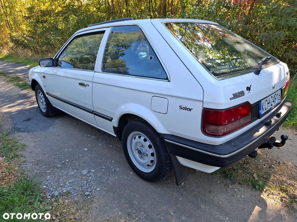Mazda 323 - 31