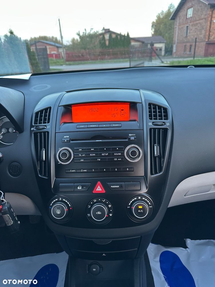 Kia Ceed Cee'd 1.4 Comfort - 11