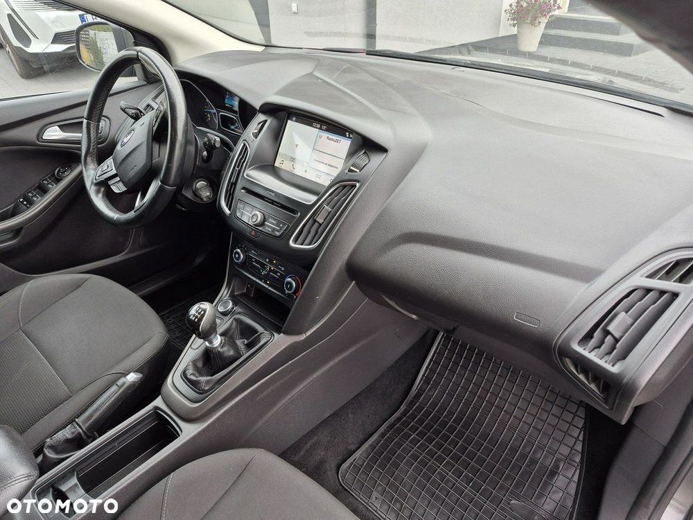 Ford Focus - 9