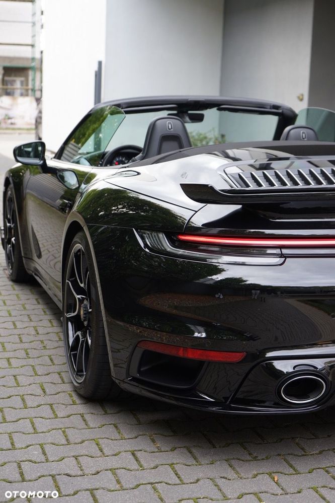 Porsche 911 - 26