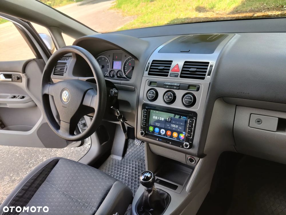 Volkswagen Touran 1.6 Freestyle - 26