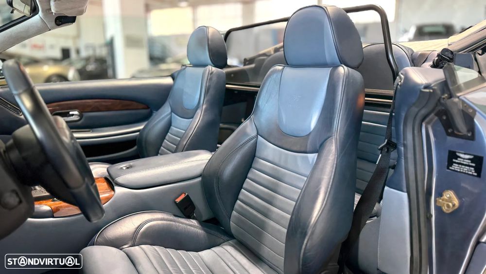Aston Martin DB7 Vantage Volante - 20