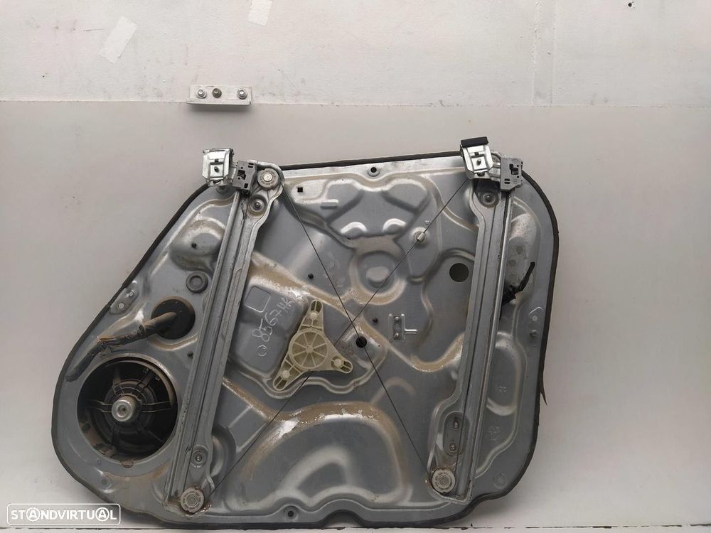 ELEVADOR DE VIDRO FRONTAL ESQUERDO HYUNDAI IX20 2012 - 2