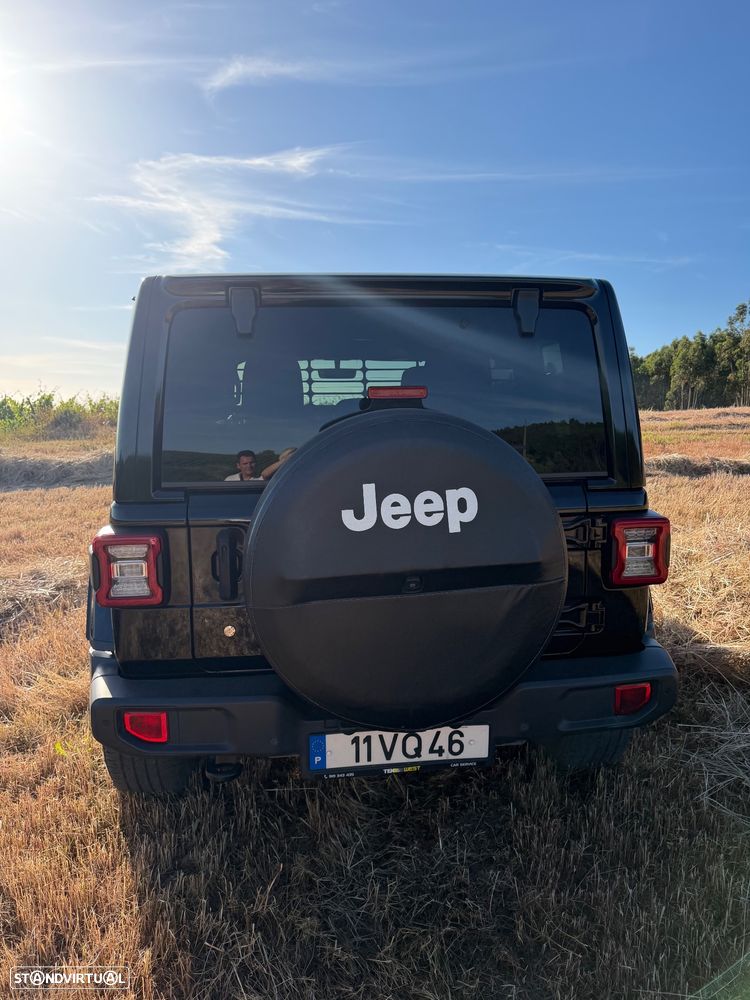 Jeep Wrangler - 5