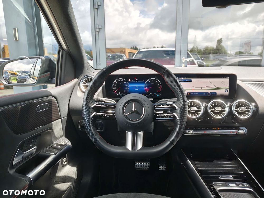 Mercedes-Benz Klasa B 200 mHEV AMG Line 7G-DCT - 11