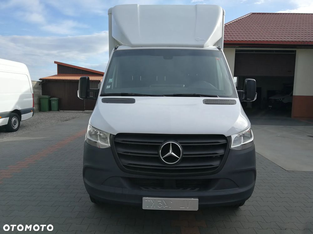 Mercedes-Benz Sprinter - 3