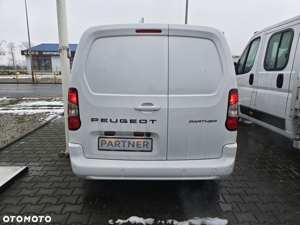 Peugeot Partner Van - 5