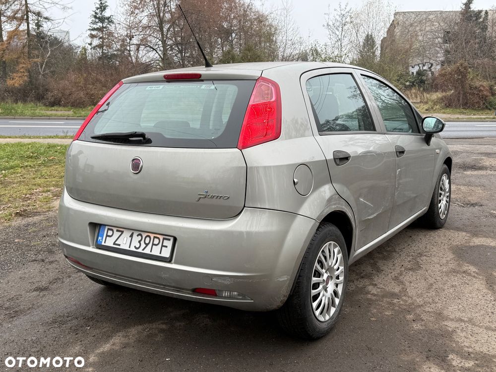 Fiat Grande Punto - 4