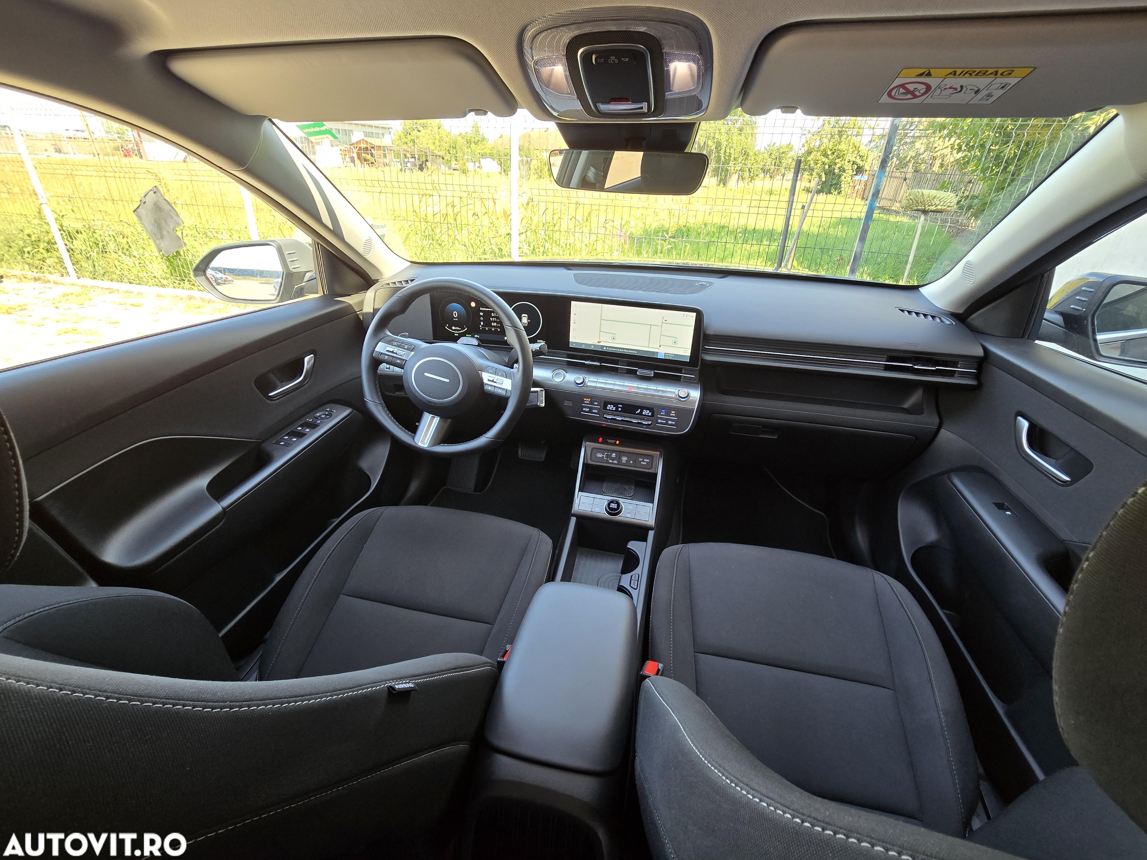 Hyundai KONA - 7