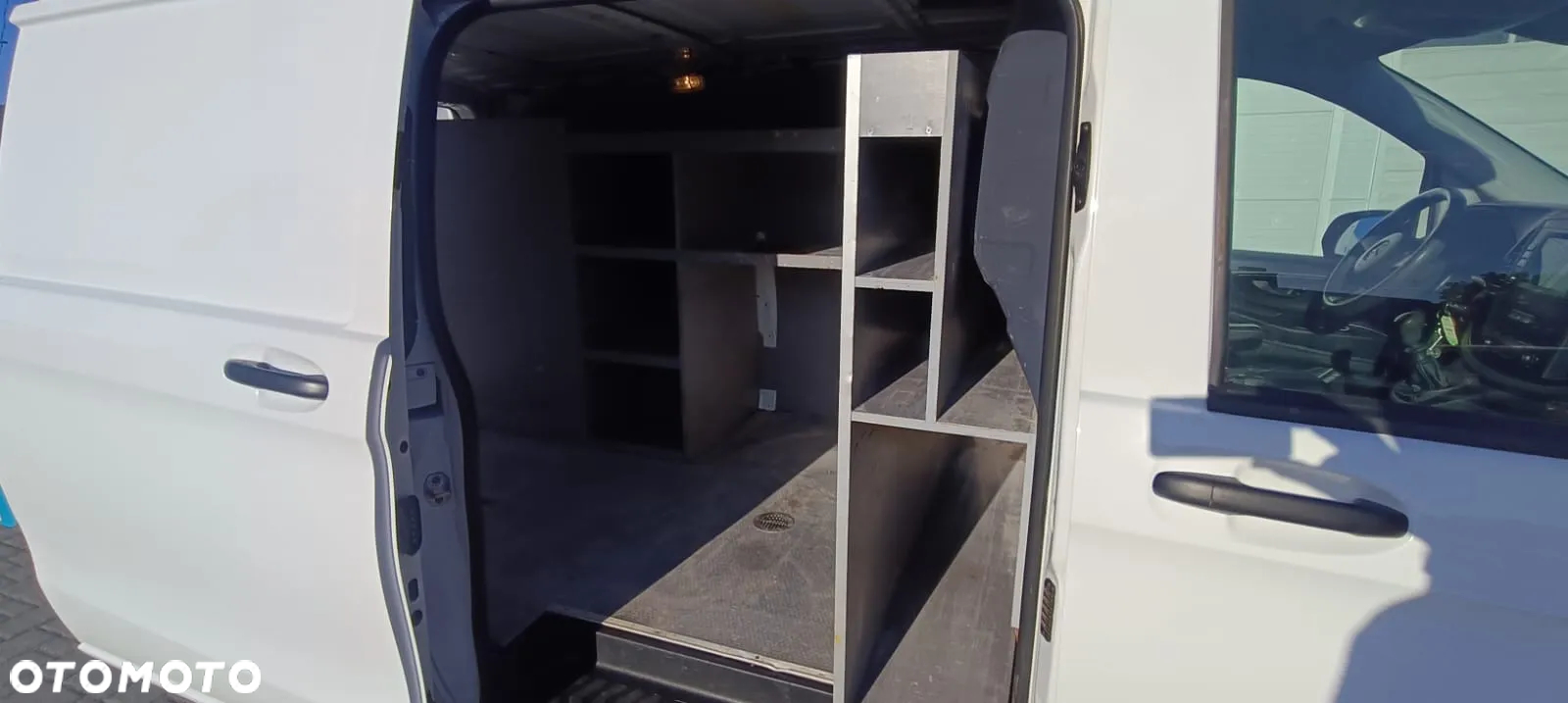 Mercedes-Benz VITO - 14