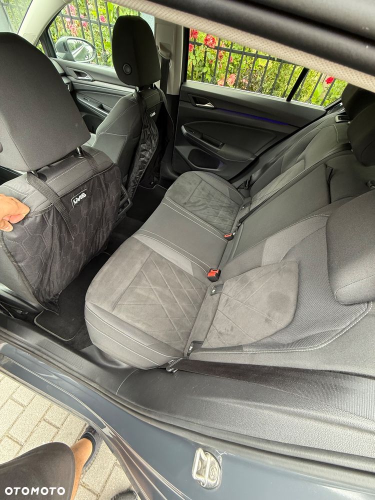 Volkswagen Golf 1.5 TSI EVO Style - 10