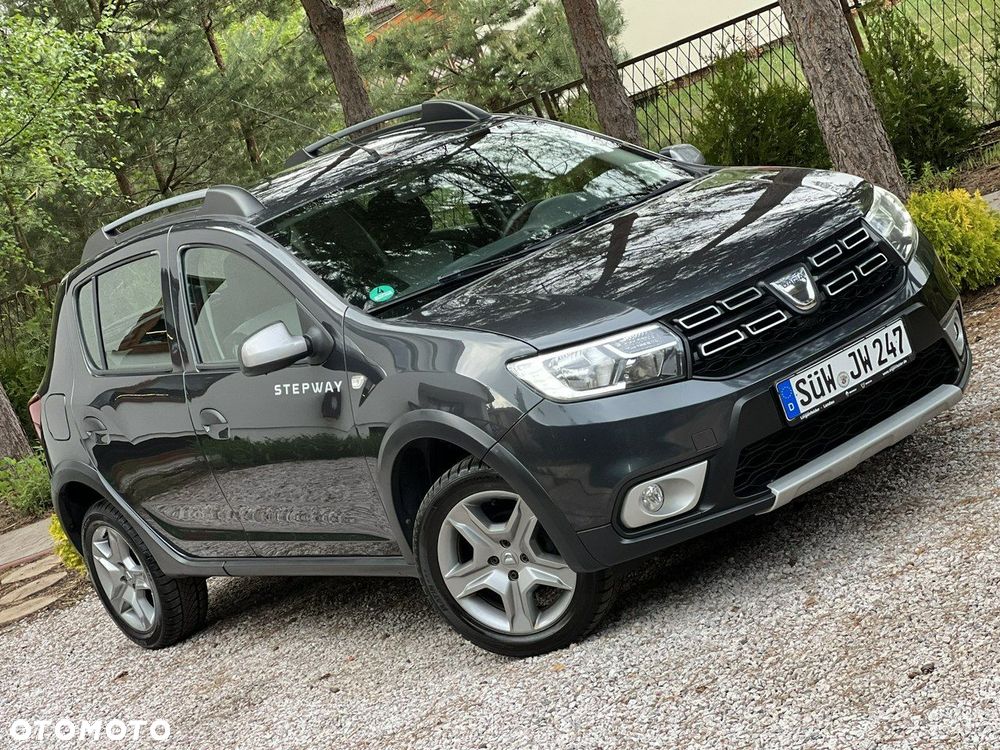 Dacia Sandero Stepway TCe 90 (S&S) Celebration - 14