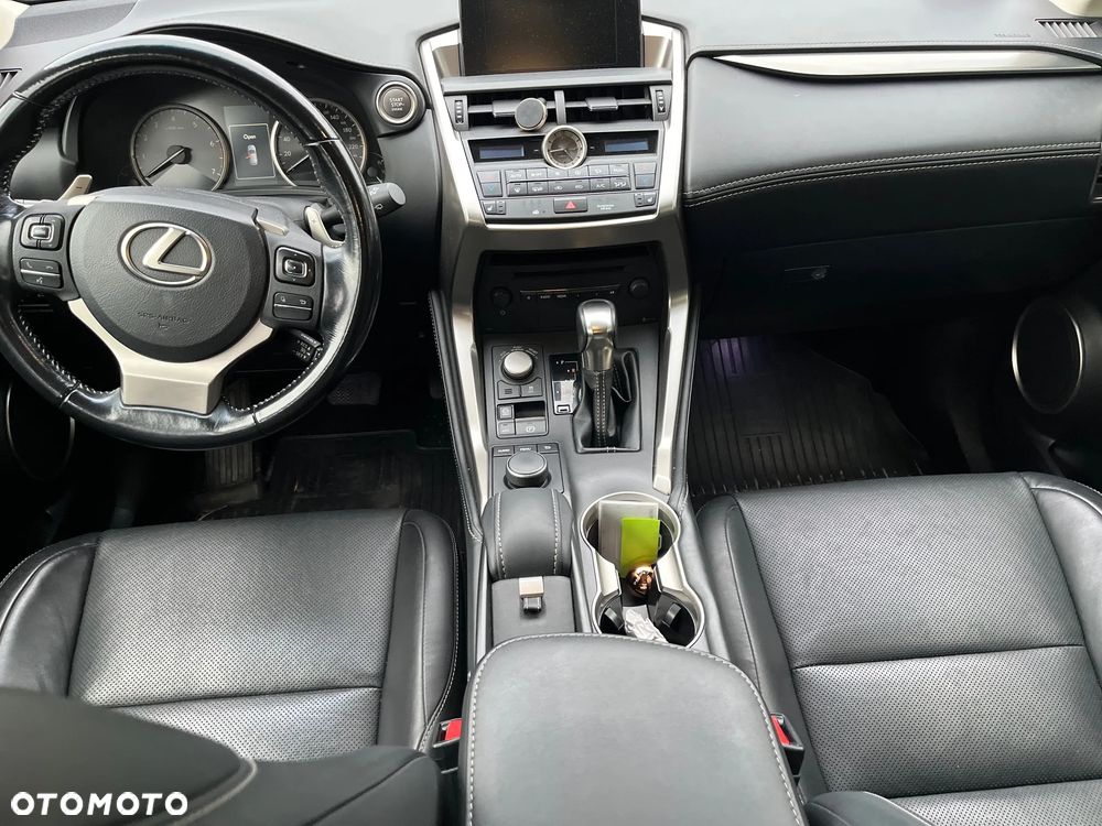 Lexus NX 200t Comfort AWD - 12