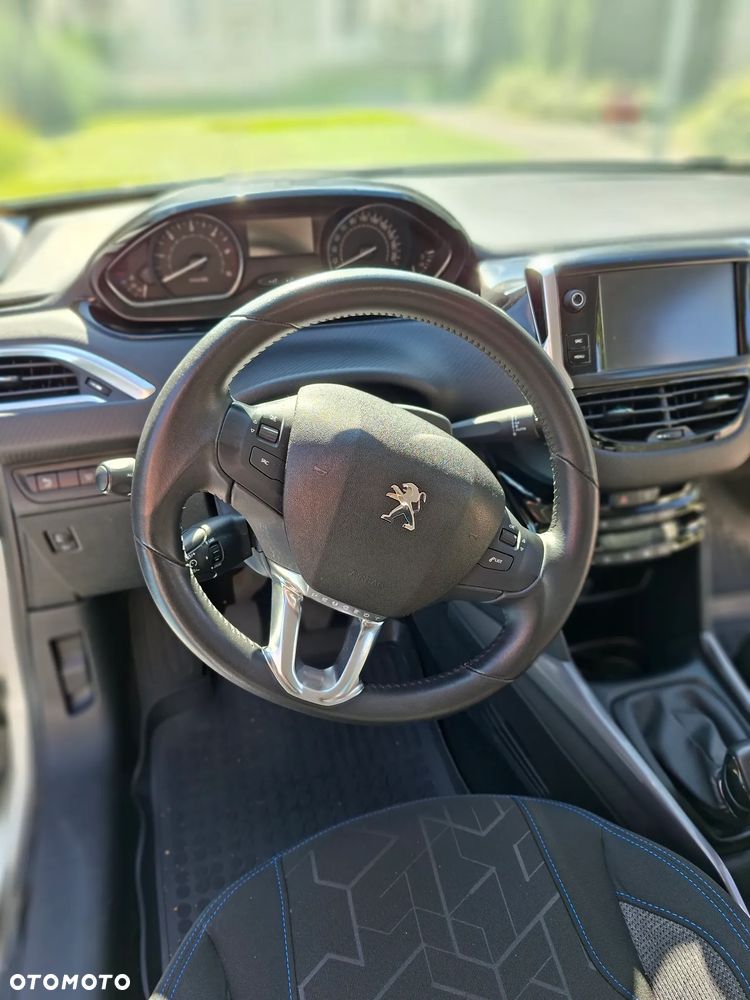 Peugeot 2008 BlueHDi 100 Active - 18