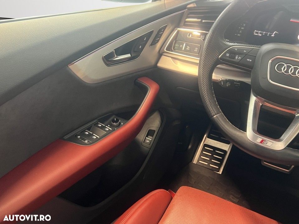 Audi SQ8 4.0 TFSI quattro Tiptronic - 12