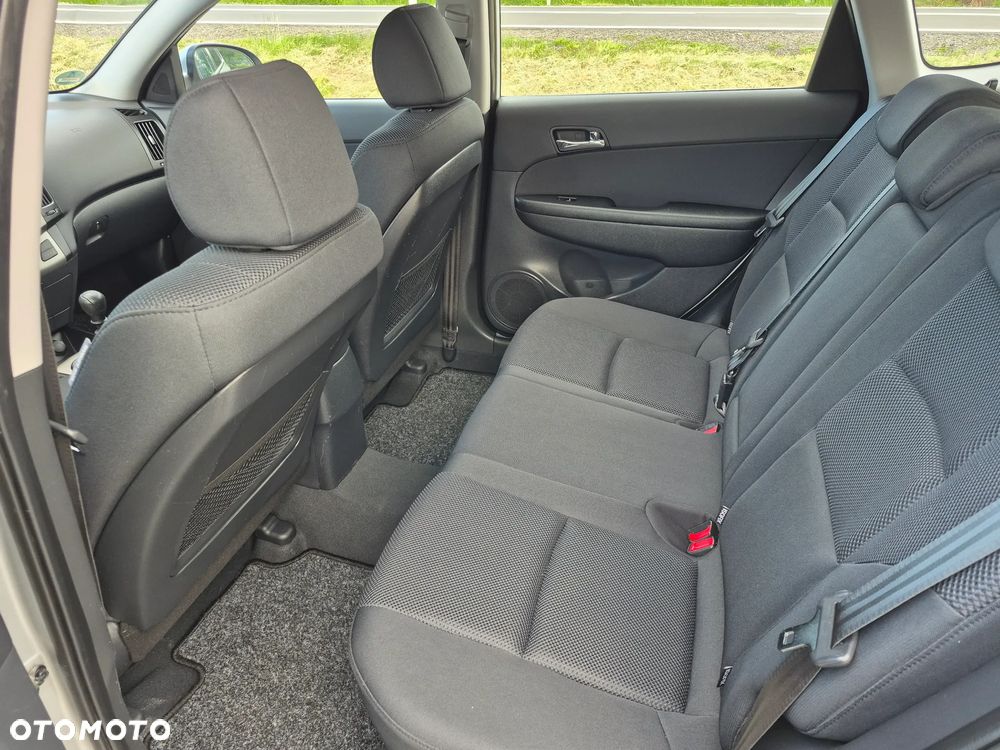 Hyundai i30 1.6 Style - 25