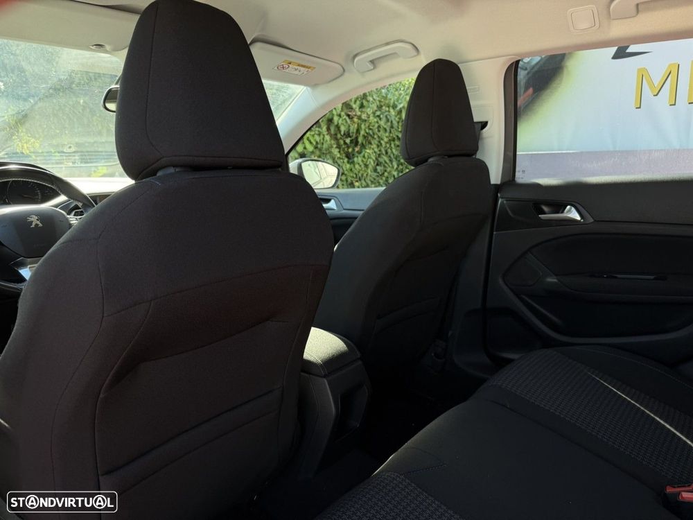Peugeot 308 SW 1.5 BlueHDi Style - 21