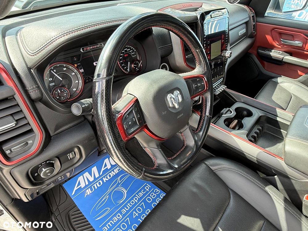 Dodge RAM - 16