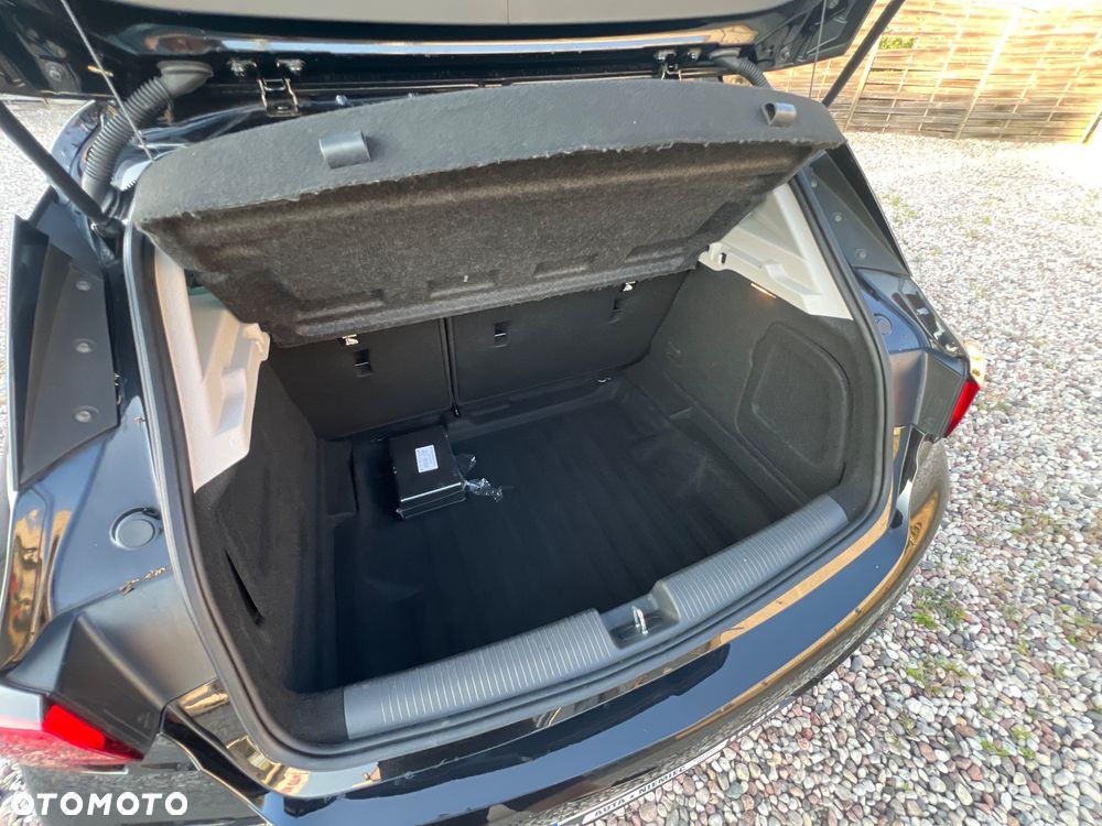 Opel Astra 1.4 Turbo Innovation - 28