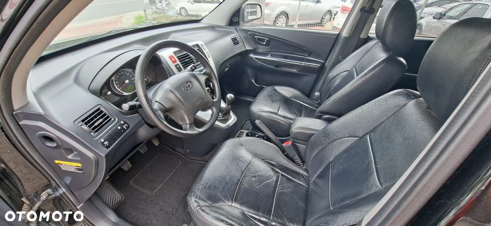 Hyundai Tucson 2.0 2WD GLS - 7