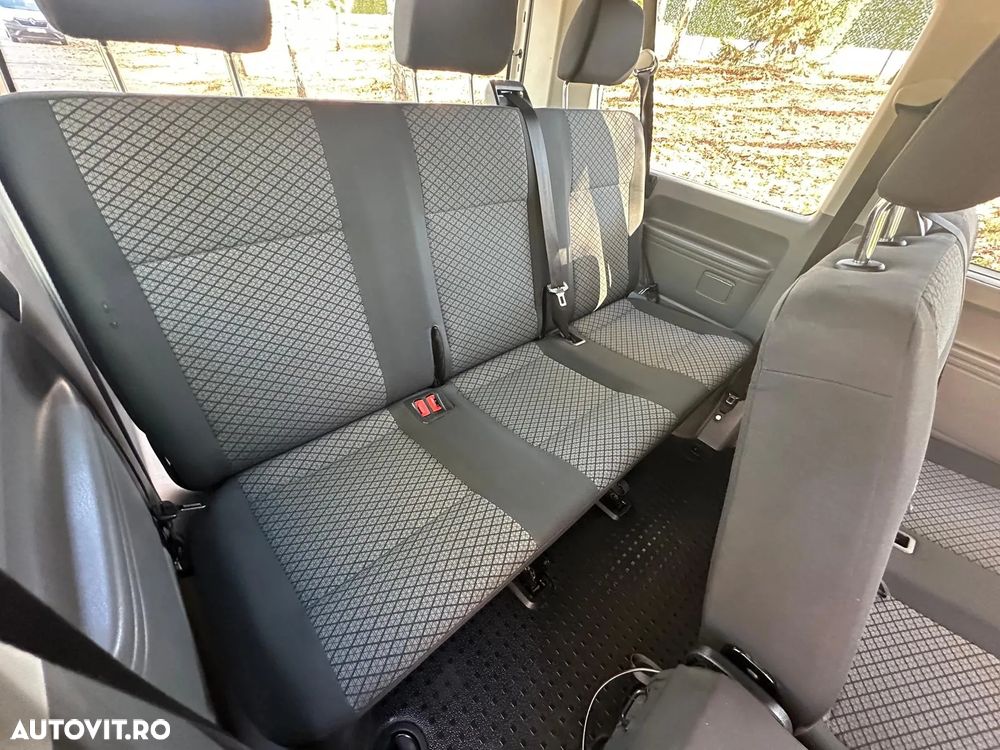 Volkswagen Caravelle T6.1 2.0 TDI 81 kW KR Comfortline - 16