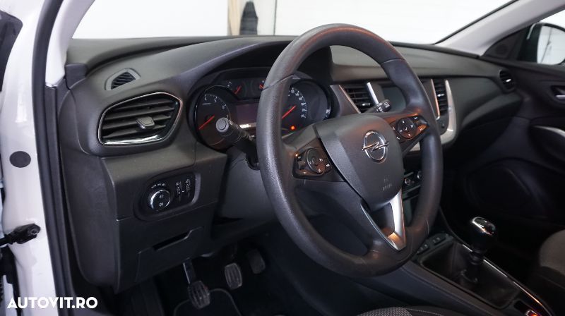 Opel Grandland X 1.2 Turbo ecoTEC START/STOP Enjoy - 24