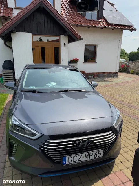 Hyundai IONIQ hybrid Premium - 2
