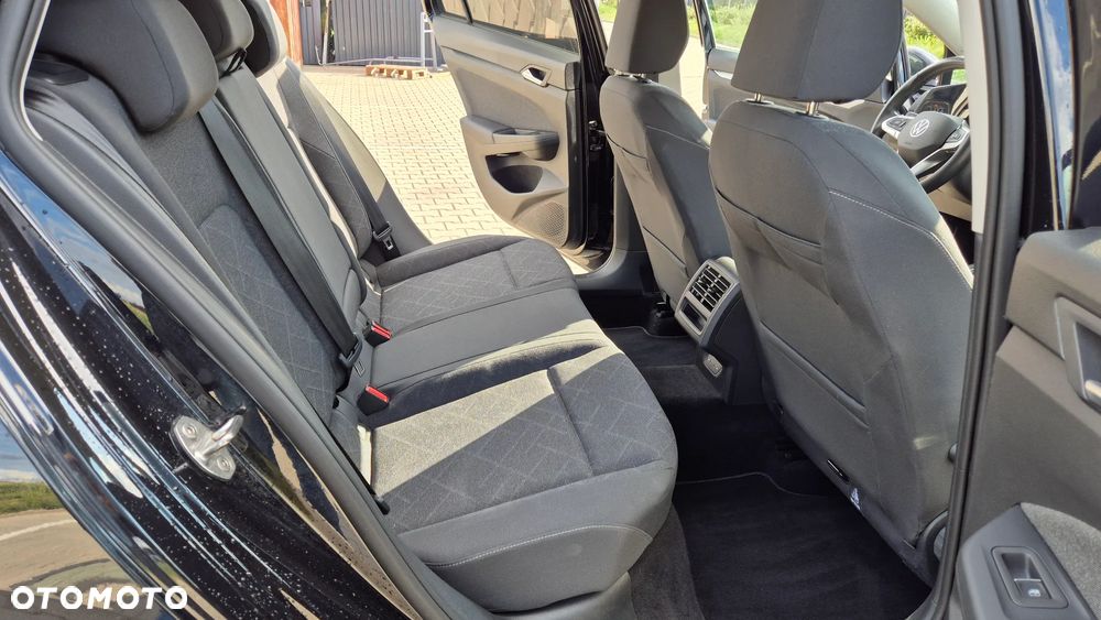 Volkswagen Golf 1.5 eTSI Life DSG - 25