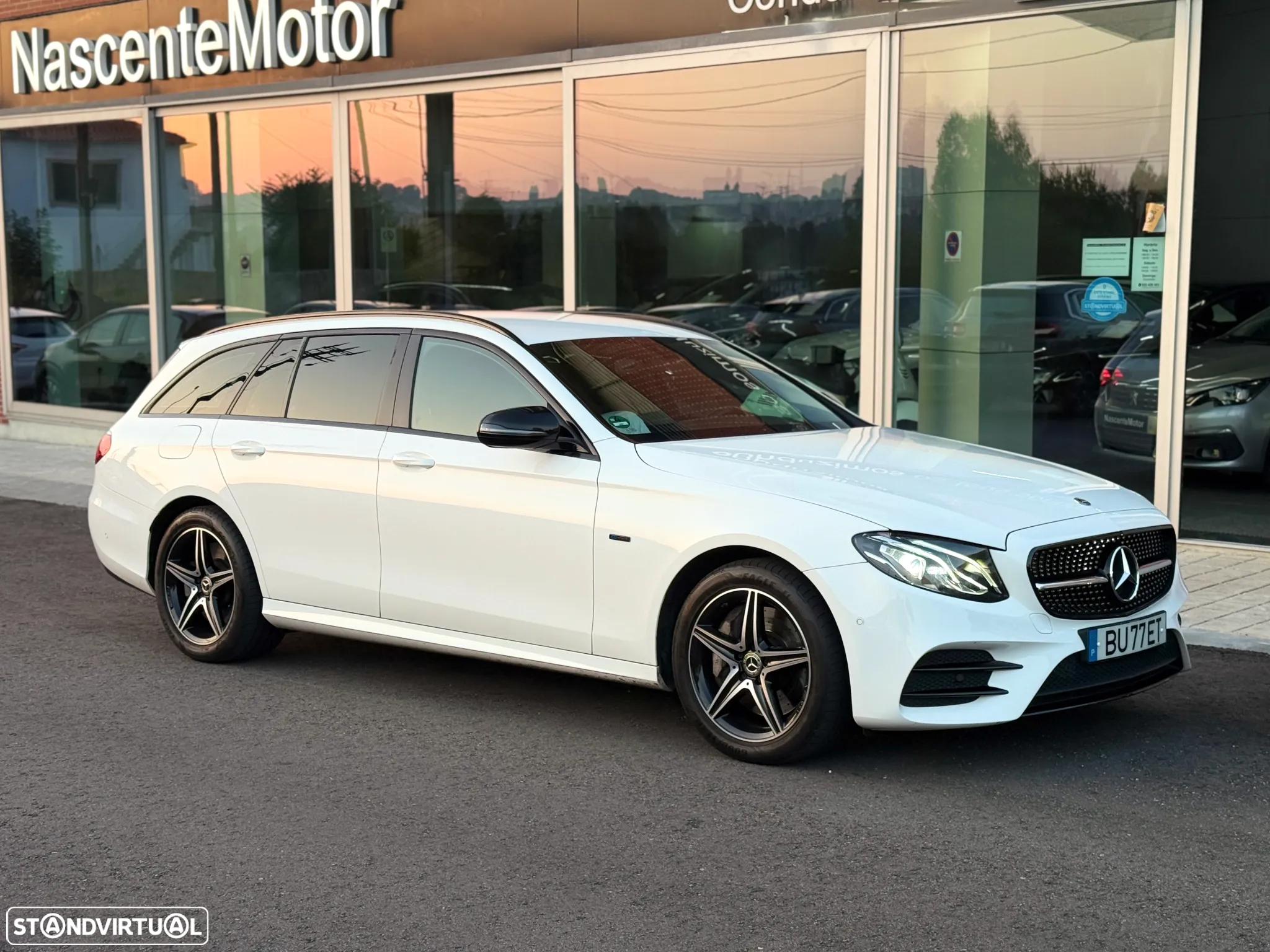Mercedes-Benz E 300 de AMG Line - 3