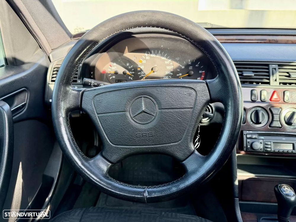 Mercedes-Benz C 250 - 14