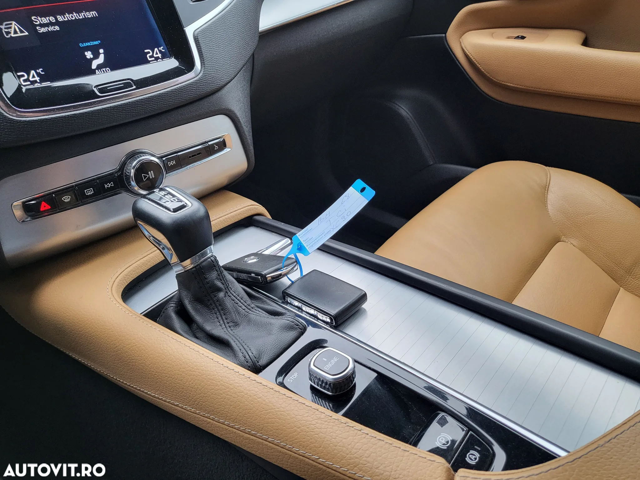 Volvo XC 90 D5 AWD Momentum - 23