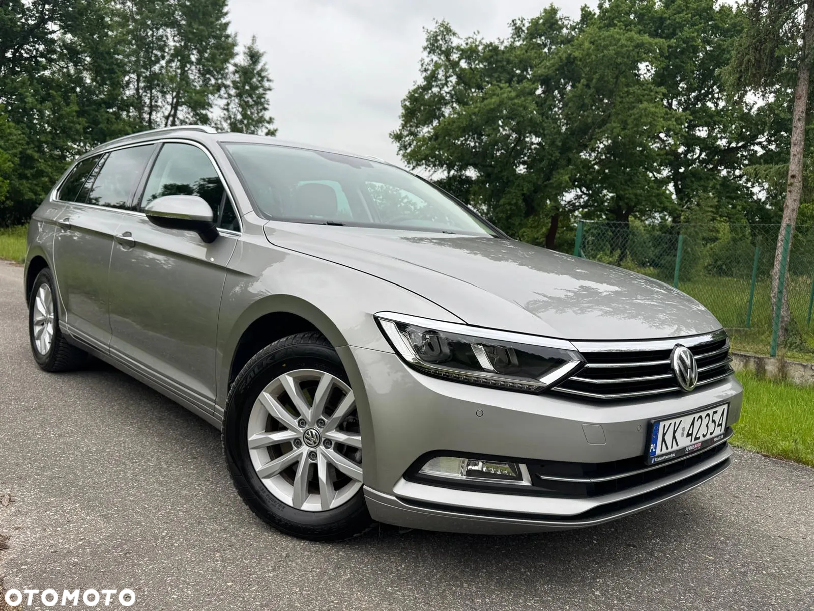 Volkswagen Passat Variant 1.8 TSI (BlueMotion Technology) DSG Comfortline - 3