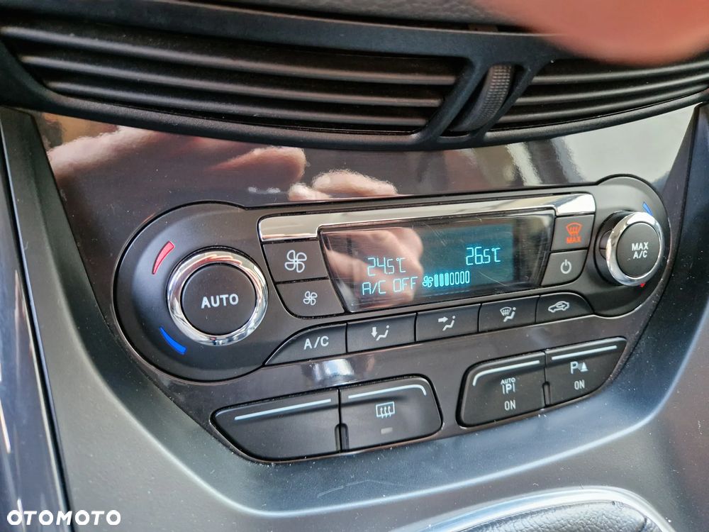 Ford Kuga 2.0 TDCi 4WD Titanium Plus - 28