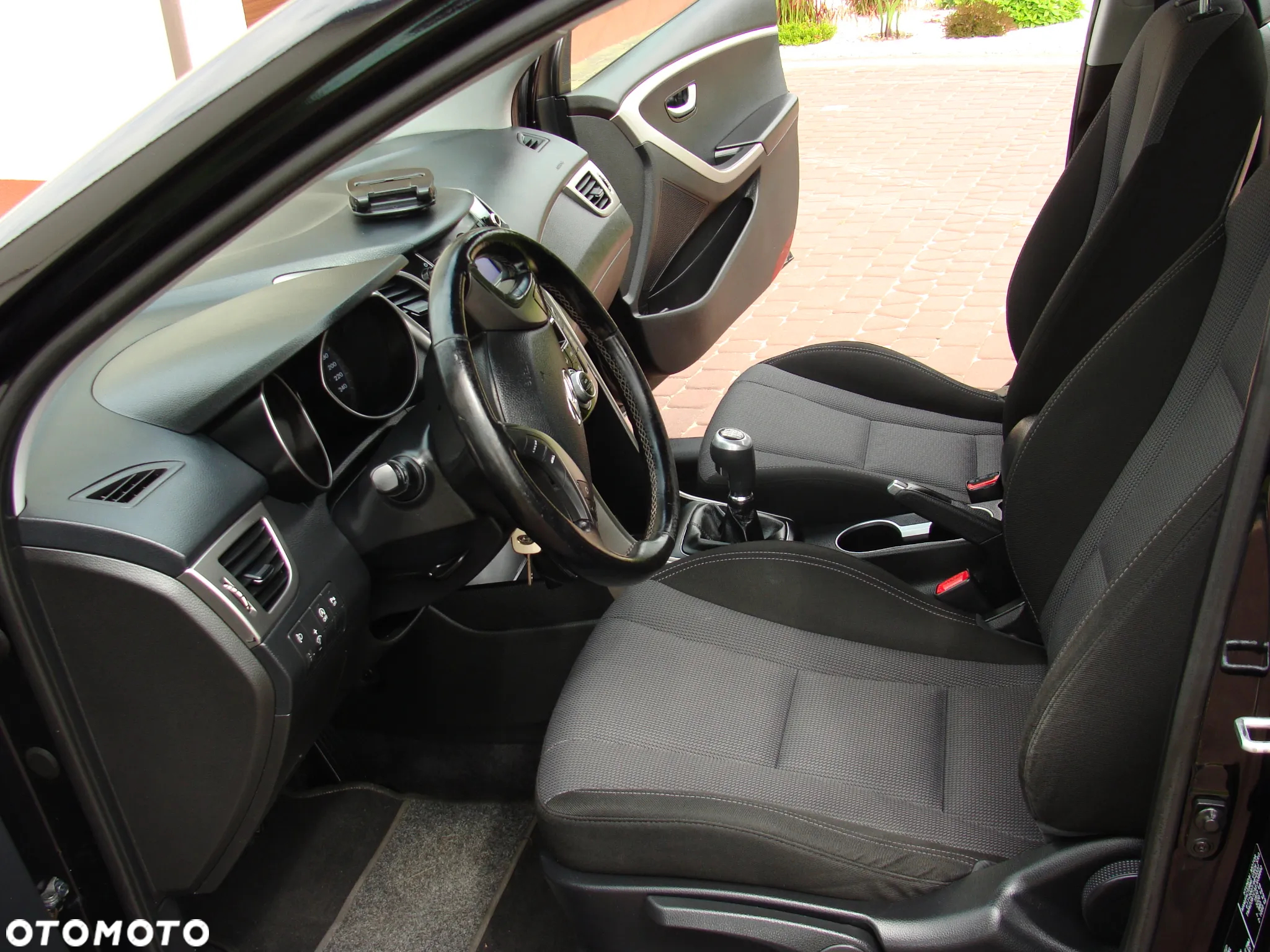 Hyundai i30 1.6 GDI BlueDrive Classic - 21
