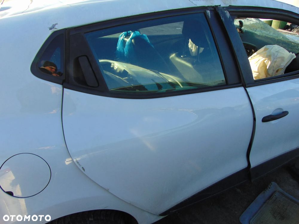 DRZWI PRAWE TYŁ TYLNIE DV369 RENO RENAULT CLIO IV 4 HB - 1