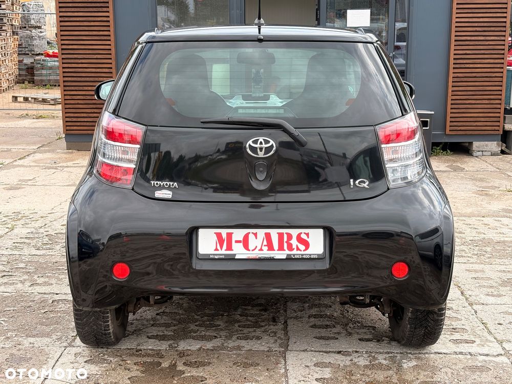 Toyota iQ 1.0 Sol - 8