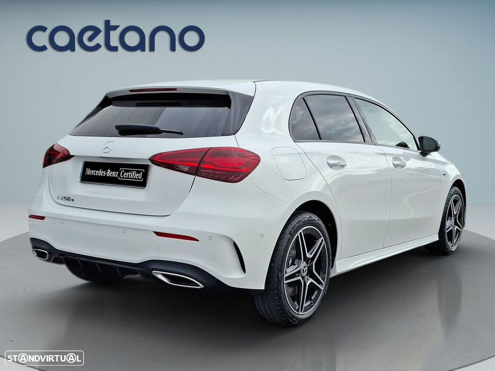 Mercedes-Benz A 250 e - 8