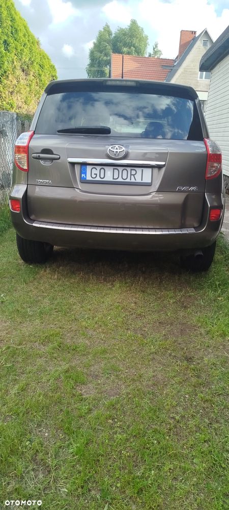 Toyota RAV4 2.2 D-CAT Premium - 5