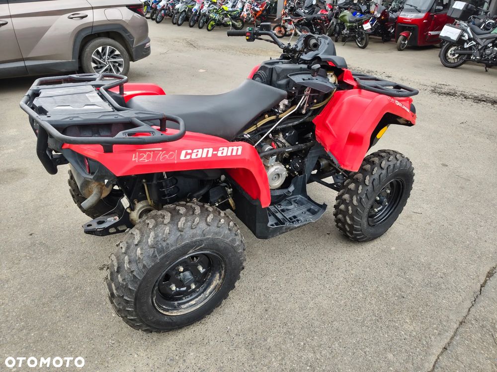 Can-Am Outlander - 9