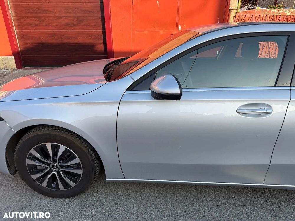 Mercedes-Benz A 200 7G-DCT - 9