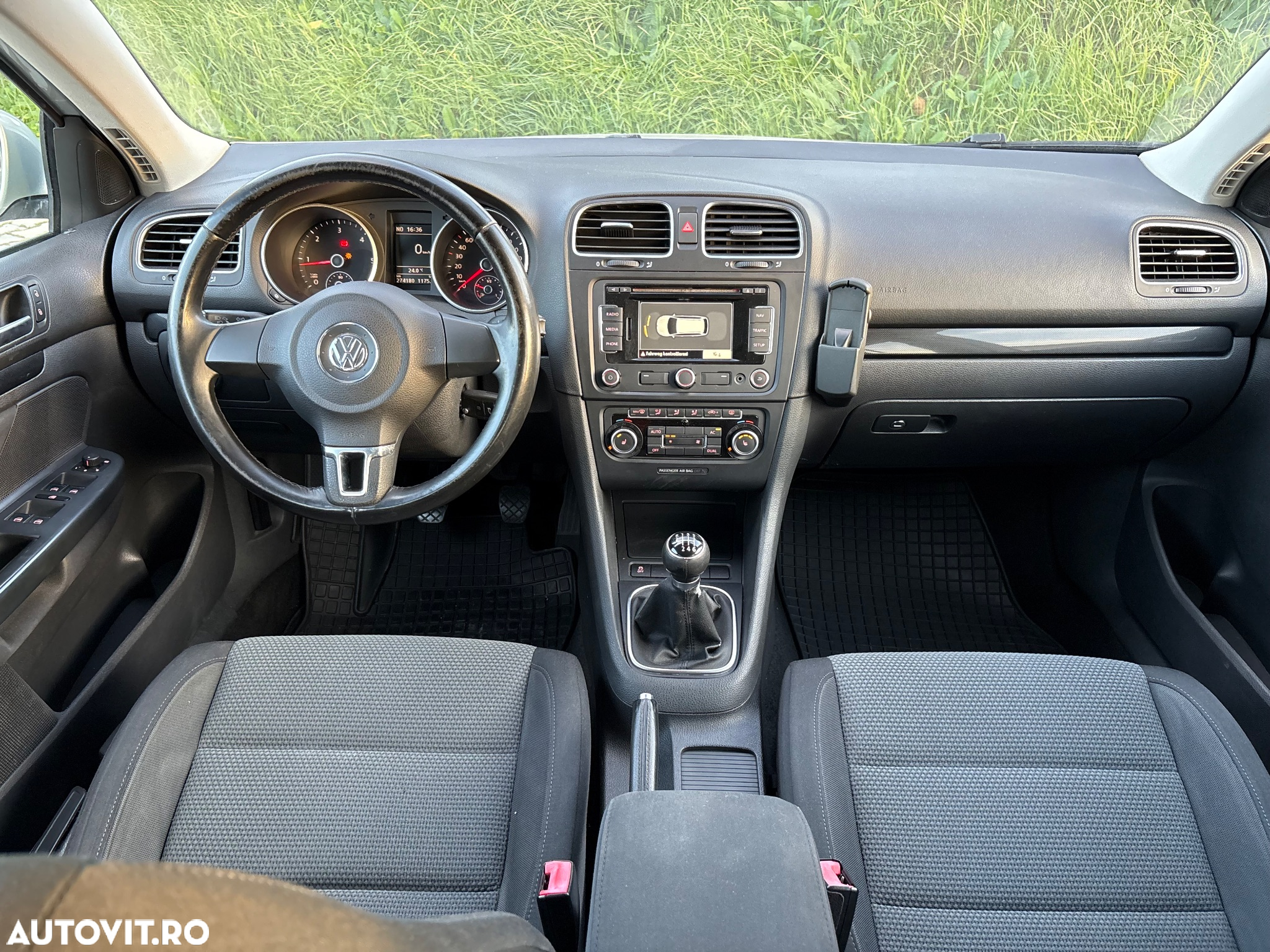 Volkswagen Golf 2.0 TDI DPF Comfortline - 5